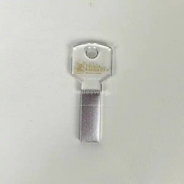 Flashdisk Bahan Akrilik dan Metal Dengan Custom Logo Untuk Souvenir 1