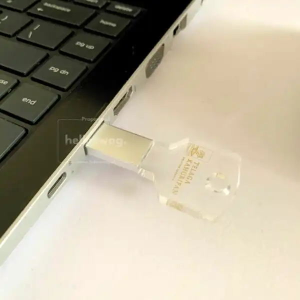Flashdisk Bahan Akrilik dan Metal Dengan Custom Logo Untuk Souvenir 4