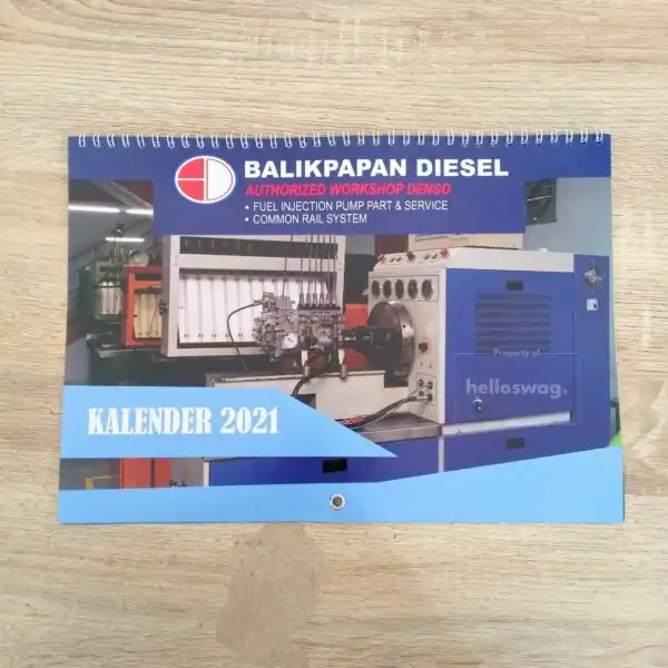 Kalender Dinding Lipat 5