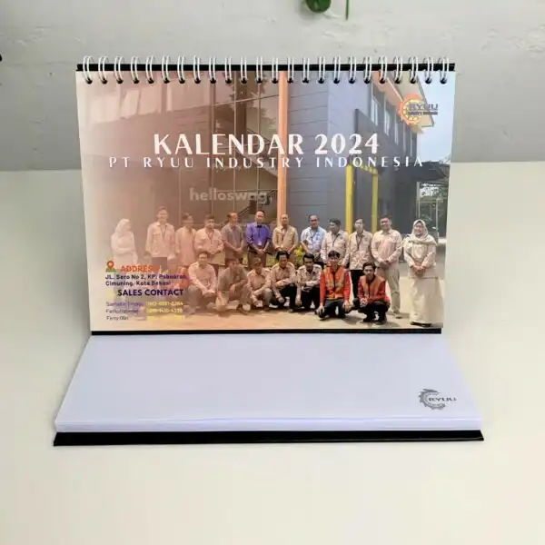 Kalender Meja Dengan Notes 5