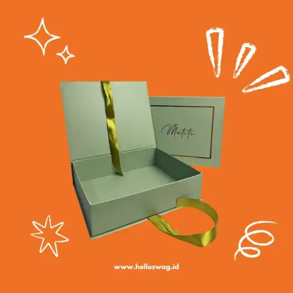 Gift Box Packaging Book Style With Ribbon 1