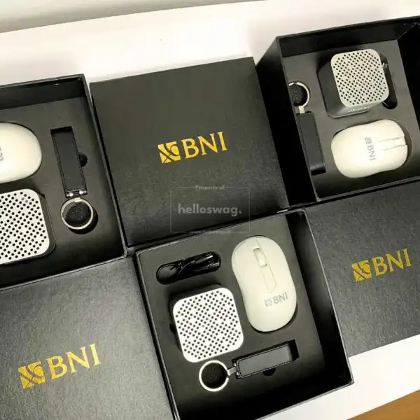 Gift Set 3 Item Berisi Flashdisk Kulit Mouse Wireless dan Speaker Untuk Souvenir Kantor 1