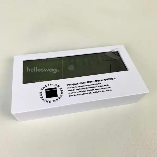 Jam Meja Model Digital Dengan Custom Logo dan Fitur Suhu 3