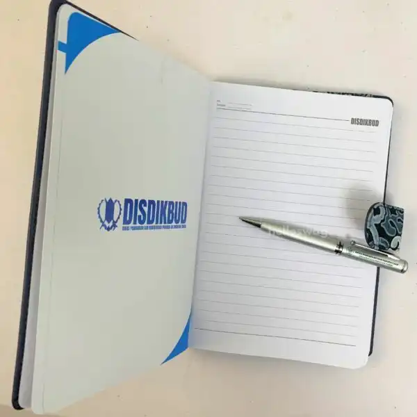 Pulpen Pen Bolpoin Berbahan Plastik Dengan Custom Logo 4