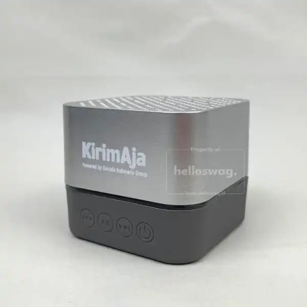 Souvenir Elektronik Speaker Bluetooth Dengan Custom Logo dan Model Beragam 5