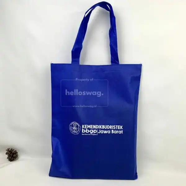 Tas Souvenir Goodiebag Dengan Warna dan Logo Custom 4