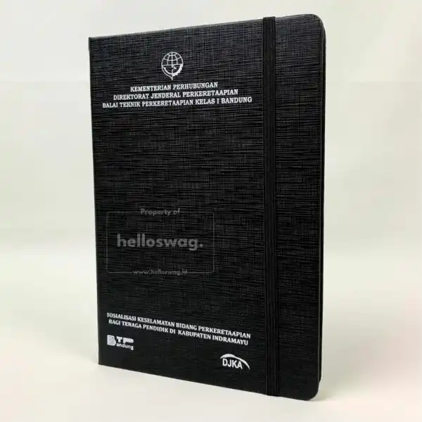 Buku Agenda Ready Stock Dilengkapi Karet dan Logo Perusahaan Custom 6