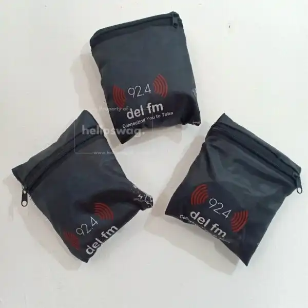 Tas Lipat Foldable Bag Untuk Souvenir Dengan Custom Logo 5
