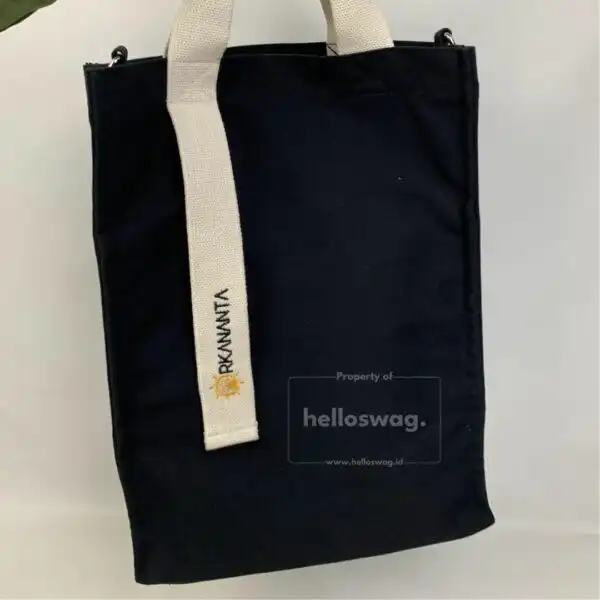 Tas Souvenir Totebag Dengan Bahan Kanvas dan Logo Custom Perusahaan 7