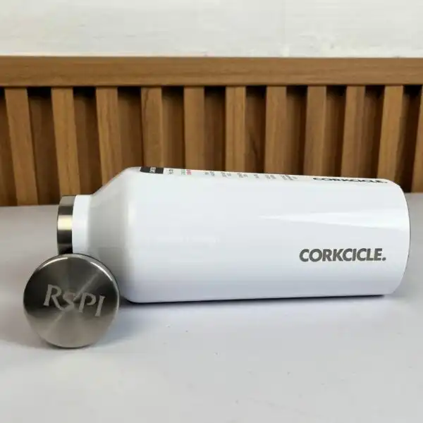 Tumbler Stainless Model Sport Dengan Custom Logo Untuk Souvenir Acara (11)