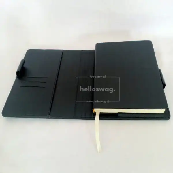 Buku Agenda Hardcover Dengan Cover Kulit Dilengkapi Tempat Pulpen dan Kartu 4