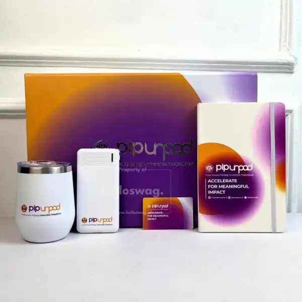 Souvenir Elektronik Powerbank Dengan Custom Logo dan Merk Terkenal 1