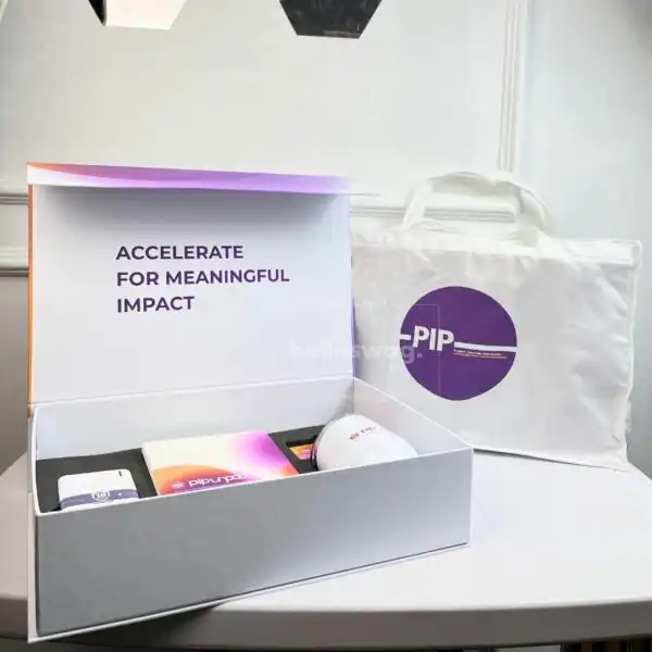 Gift Set Dengan Hardbox Berisi Buku Agenda Mug Stainless Powerbank E Money dan Tas Totebag 9