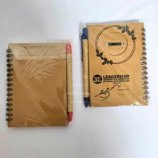 Buku Agenda Softcover Model Memo Dilengkapi Sticky Notes dan Pen Holder 2