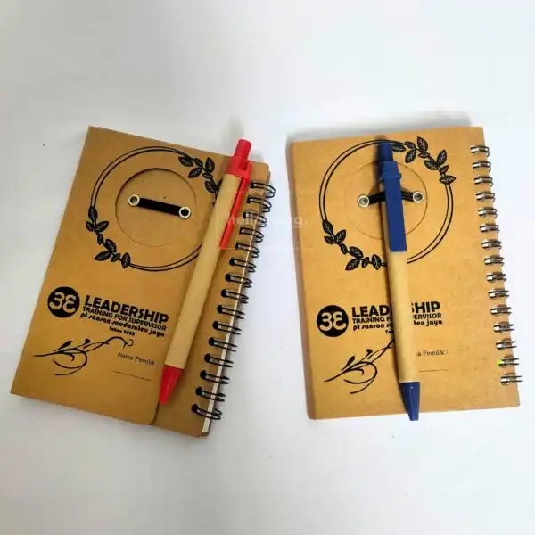 Buku Agenda Softcover Model Memo Dilengkapi Sticky Notes dan Pen Holder 3