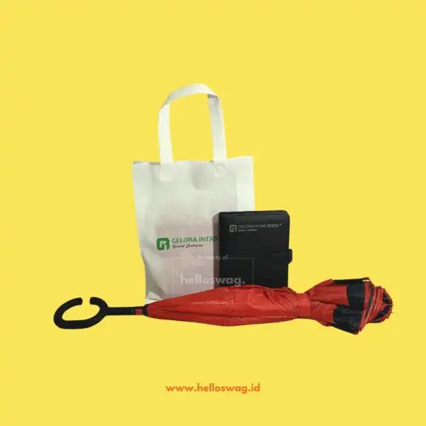 Souvenir Payung Golf Dengan Mekanisme Pembukaan Terbalik Dapat Custom Logo Pilihan Beragam 6