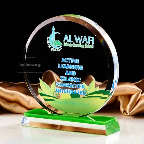 Plakat Berbahan Akrilik Dengan Beragam Bentuk dan Desain Untuk Souvenir Acara 14