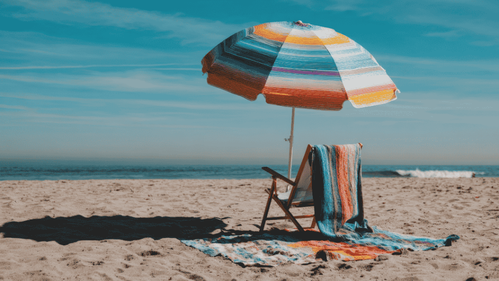 jenis payung-payung pantai-helloswag.id-canva