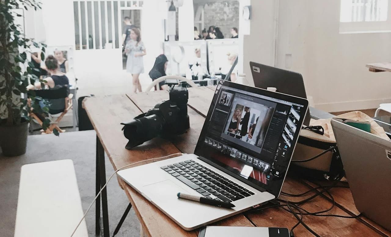 Contoh RAB Lomba Poster