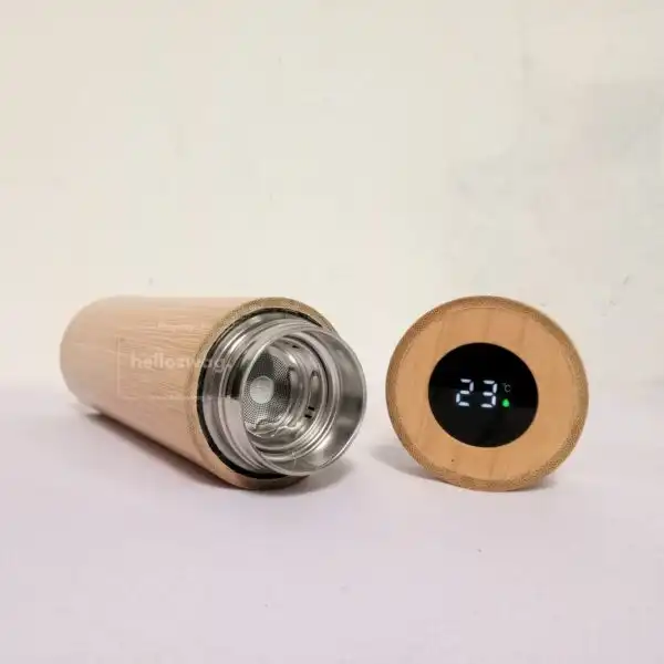 Tumbler Motif Kayu Dengan LED Suhu (2)