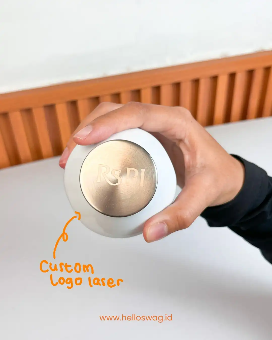 helloswag gift set tumbler stainless dan powerbank wireless custom logo (5)