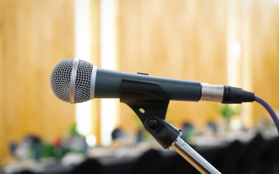 8 Contoh Teks MC Rapat, dari Kantor sampai Sekolah