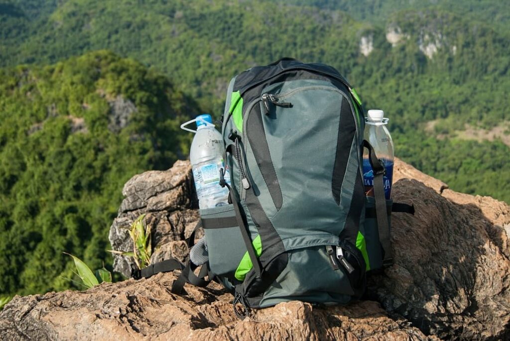 Mengenal Apa Itu Backpack dan Perbedaannya Dengan Ransel Daypack
